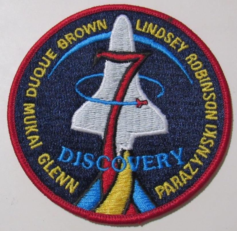 NASA STS-95 SHUTTLE MISSION PATCH JOHN GLENN BROWN DUQUE ROBINSON AND CREW