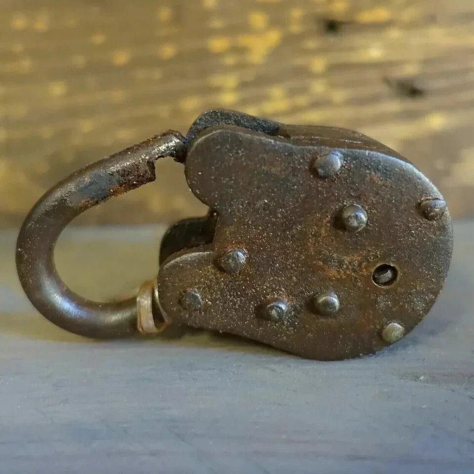 Padlock Pony Express Cast Iron Working Lock 4'' U.S. Postal Western lock