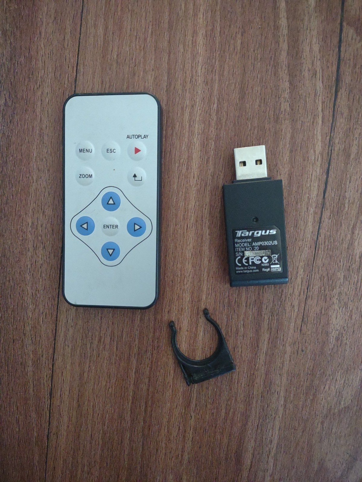 Targus USB Receiver and Remote for Wireless Multimedia Presenter or Lesser...