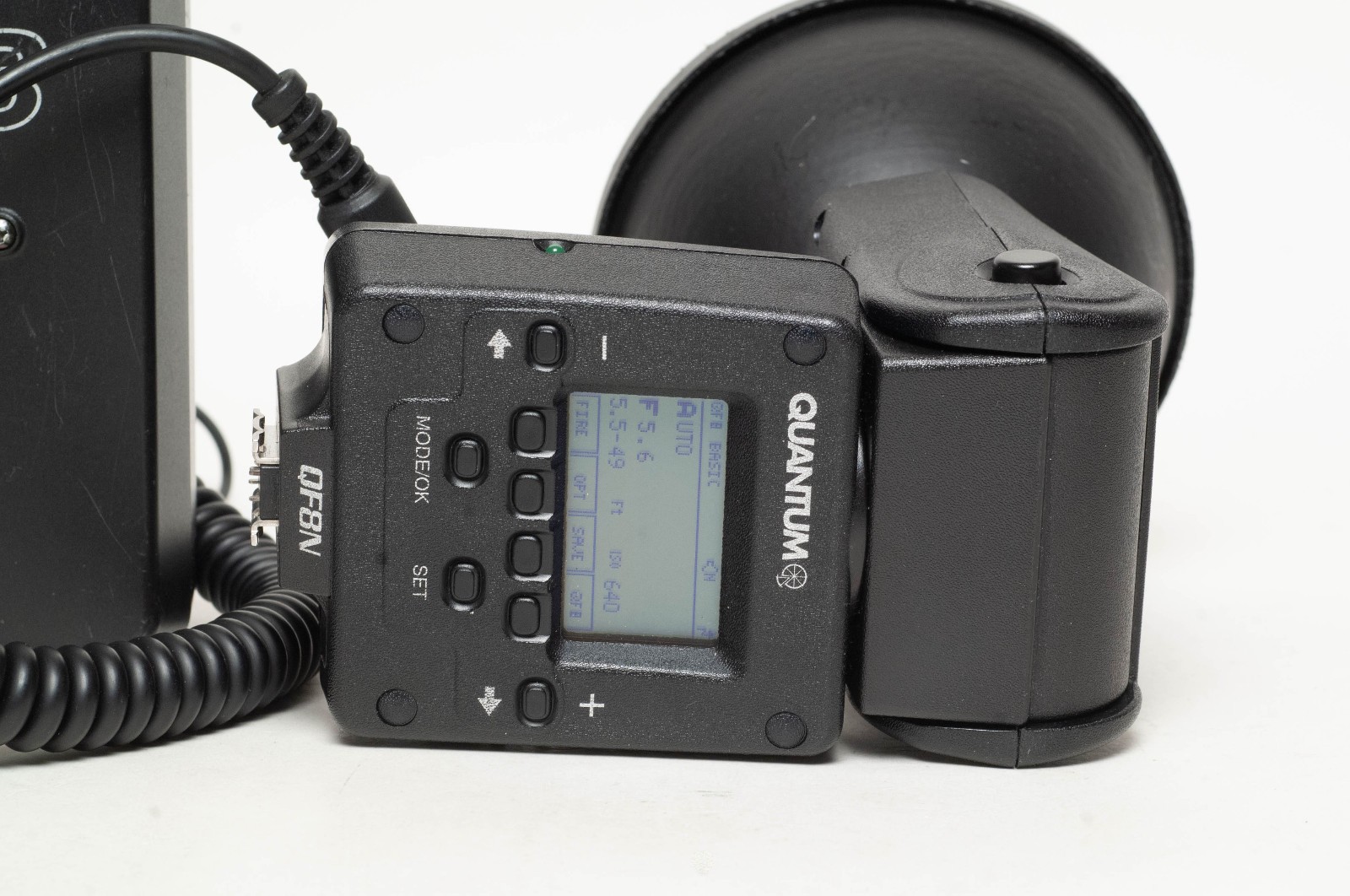 Tested Minty Quantum Qflash QF8N Trio Basic TTL Flash Turbo 3 battery for Nikon