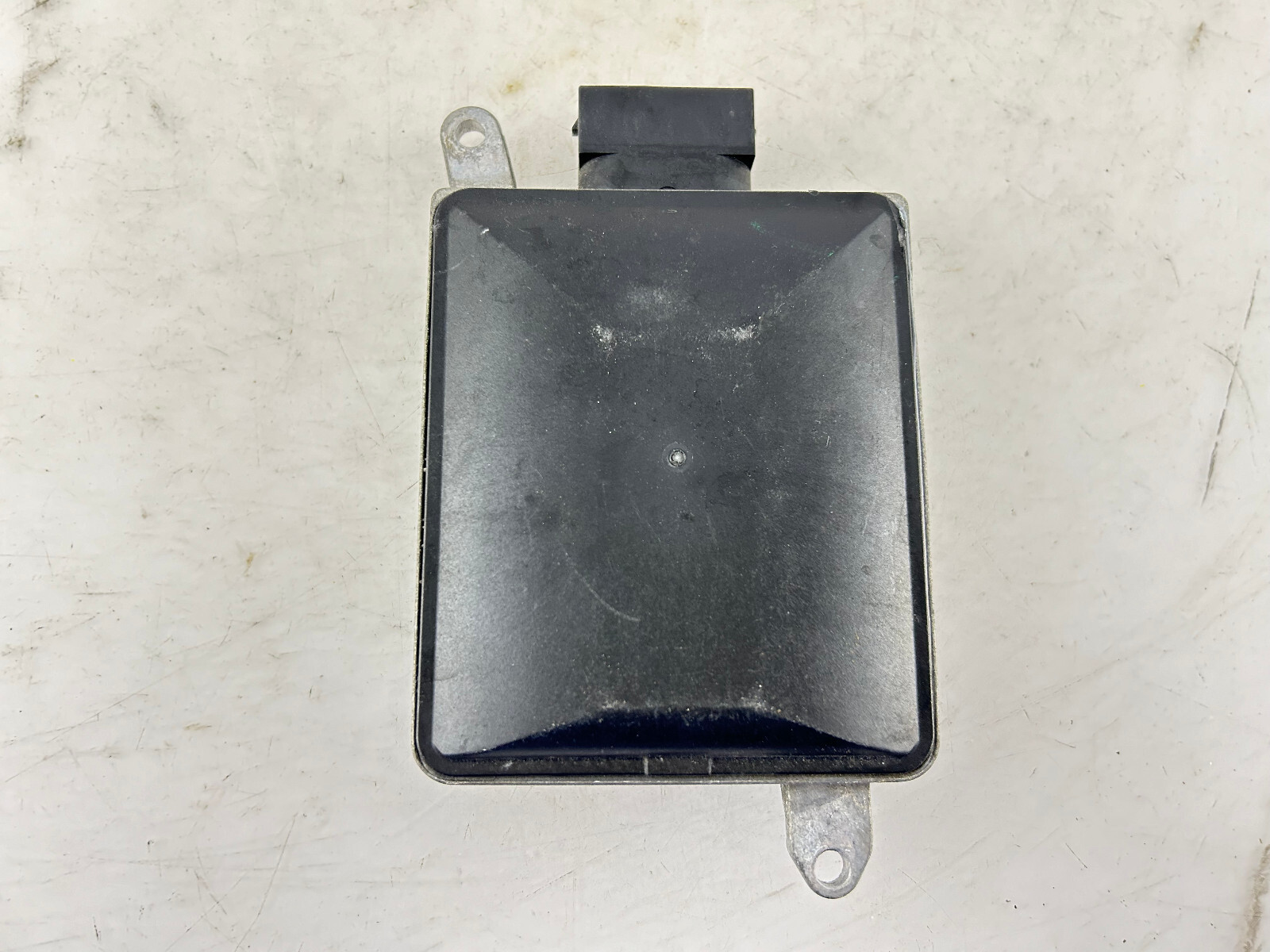 OEM | 2012 -- 2016 Audi A6 Blind Spot Module Sensor (Right/Passenger)