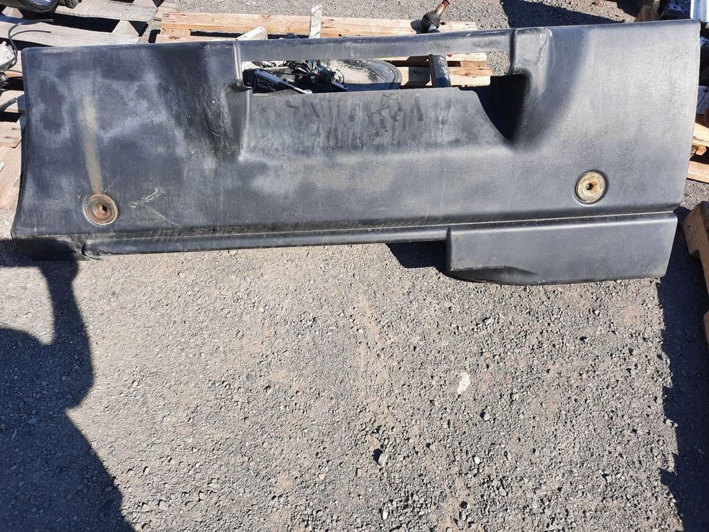 For 1996 KENWORTH T600B SIDE FAIRING Right ,  WA
