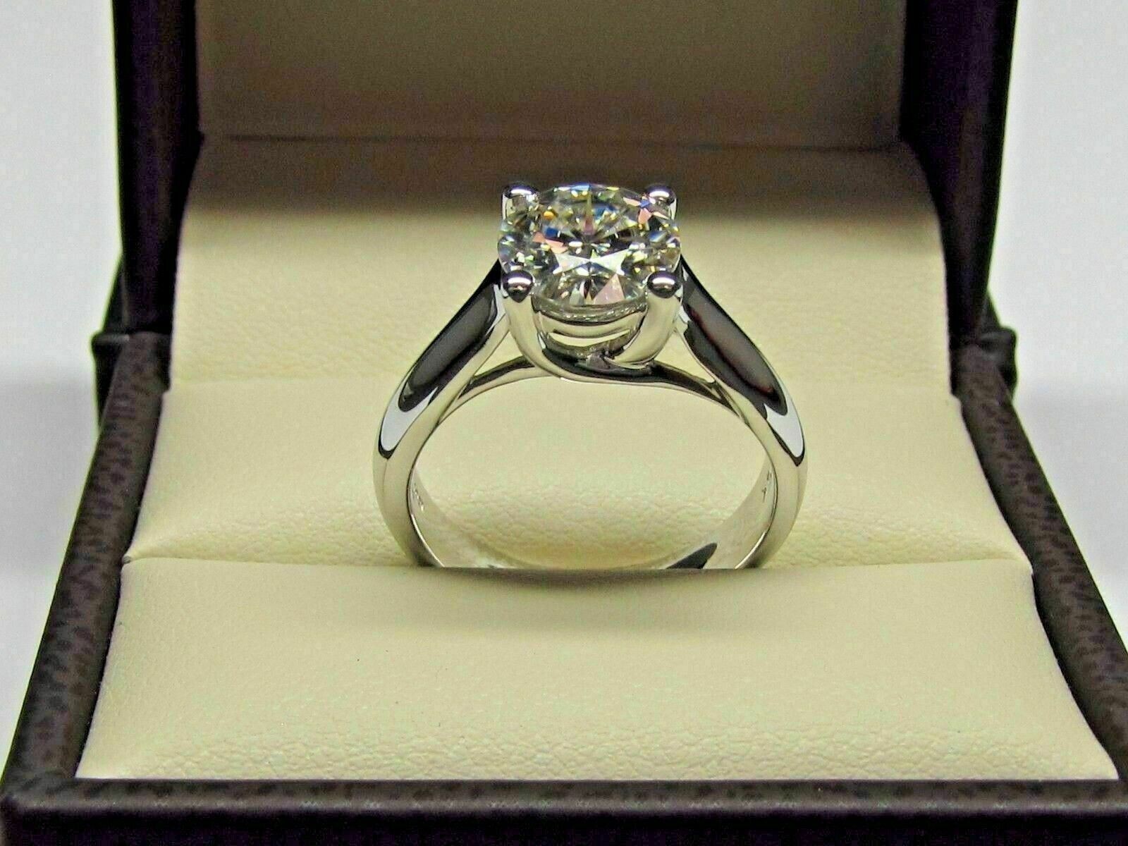 Solitaire 2.60 Ct Round Cut Off White Treated Diamond Ring 925 Sterling Silver