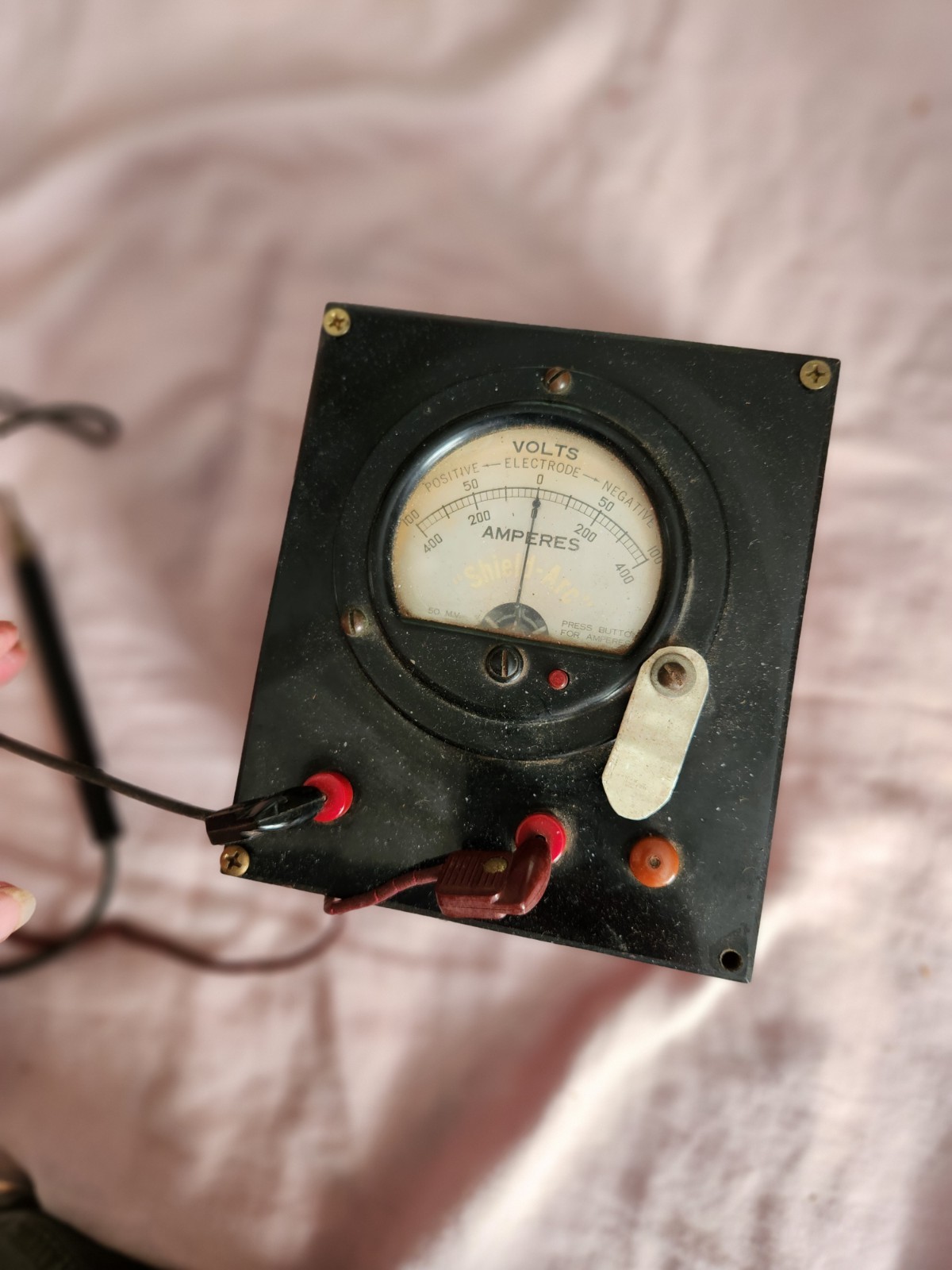 Vtg Shield Arc Voltage Gauge Panel Meter Made In USA