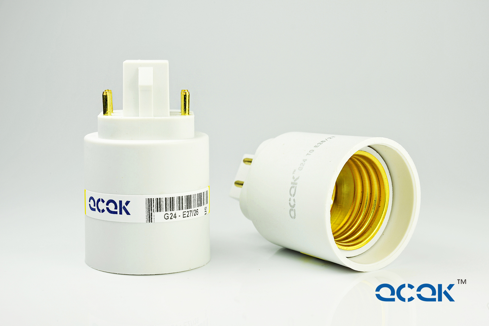 QCQK 2 Adapters to Use E27/E26 Light Bulbs in a G24-Special made for U.S.