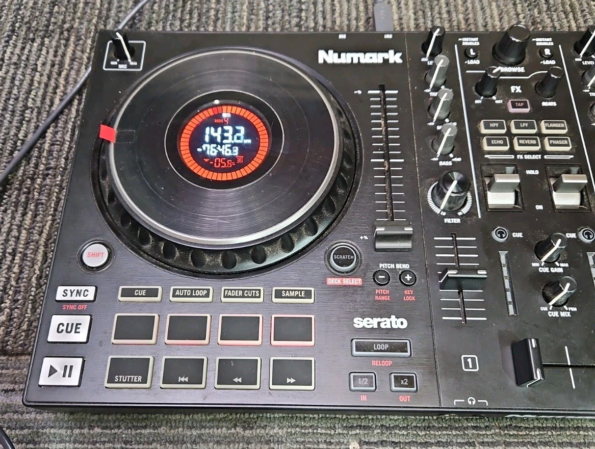 Numark Mixtrack Platinum FX Four Deck DJ Controller