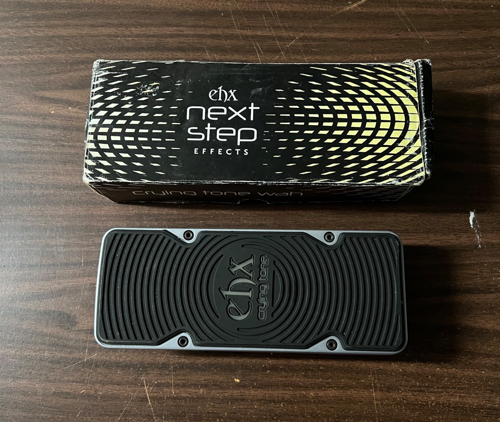 Electro-Harmonix EHX Next Step Crying Tone Wah Guitar Effects FX Pedal w/box