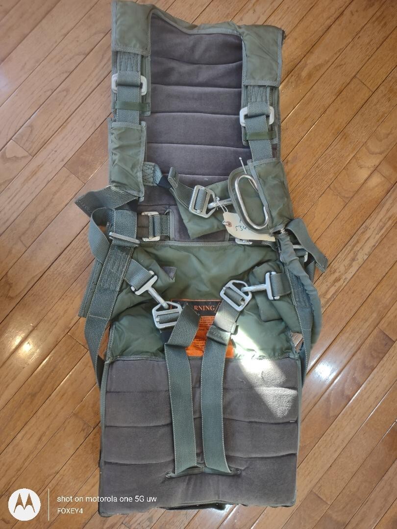 Parachute Rig: Strong  PARA-CUSHION   Fresh factory inspection and pack !!!