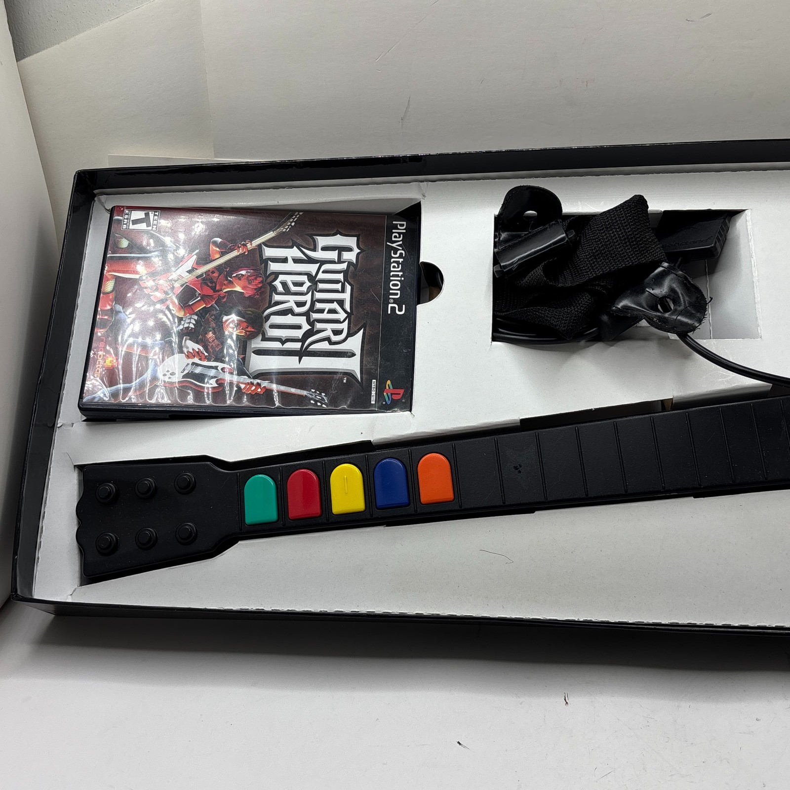 Guitar Hero II 2 PS2 RedOctane SG Controller Bundle (Sony PlayStation 2, 2006)