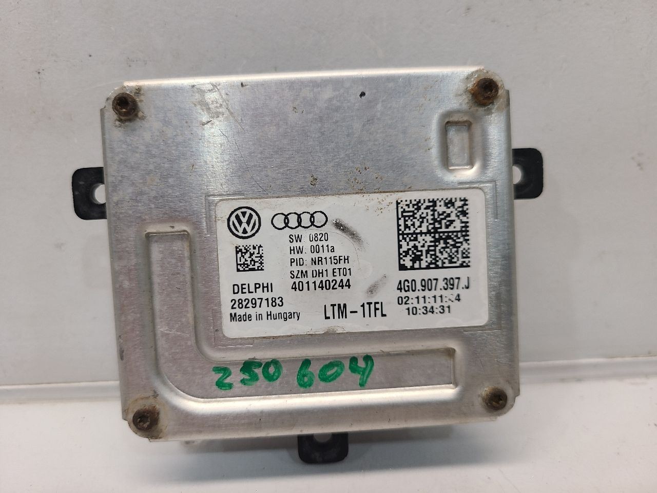 2012 Audi A7 Passenger Right Daytime Running Light Module PN: 4G0907397J