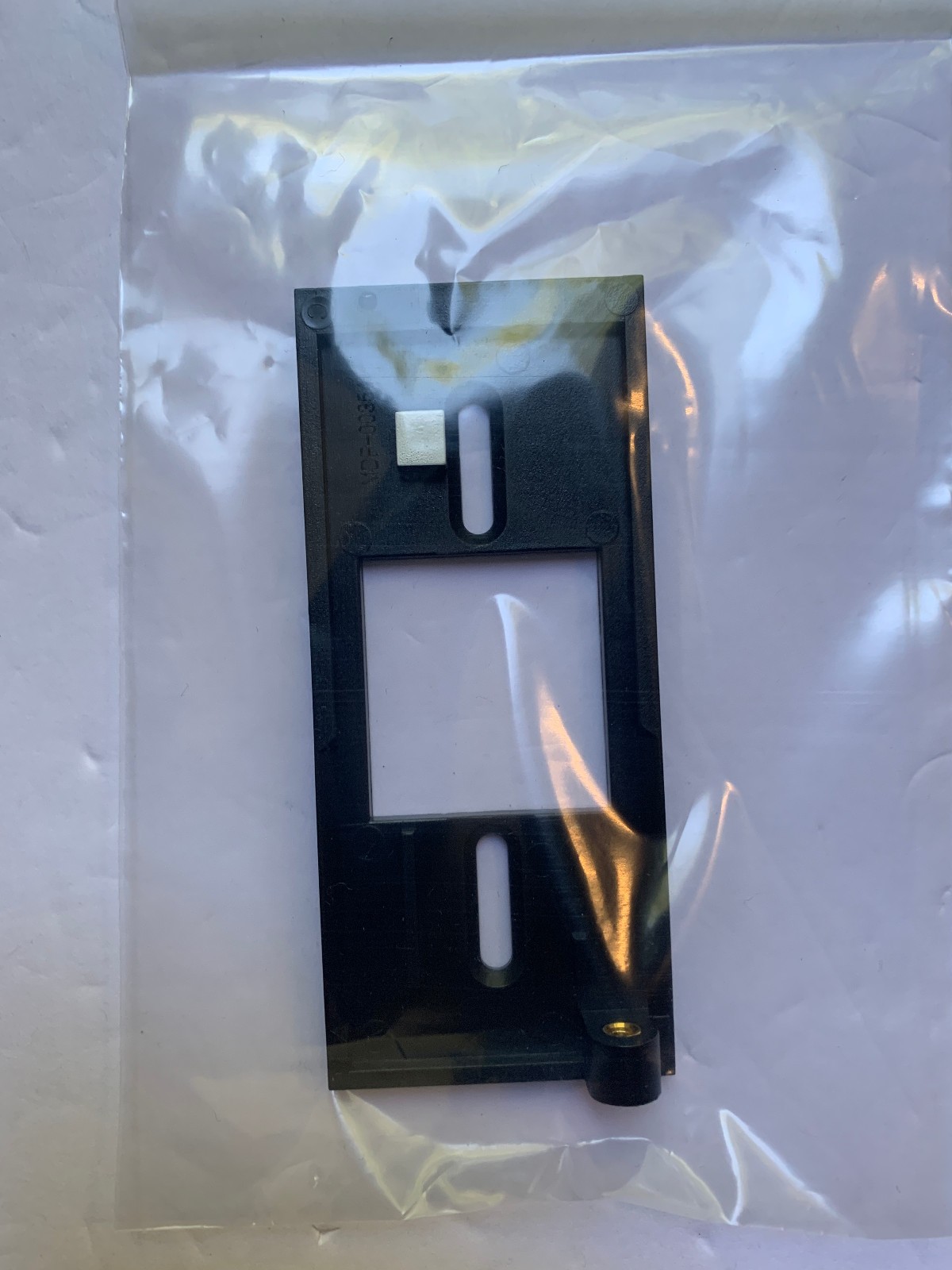 HID MDP-00354 R10 RP10 iClass MultiClass Reader Base Mounting Plate, Black