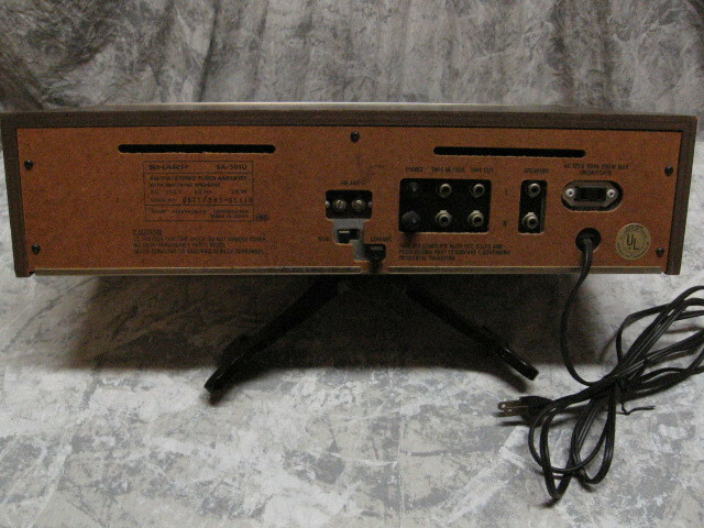 Vintage Sharp Solid State AM/FM Stereo Tuner Amp Model SA-301U with Speakers