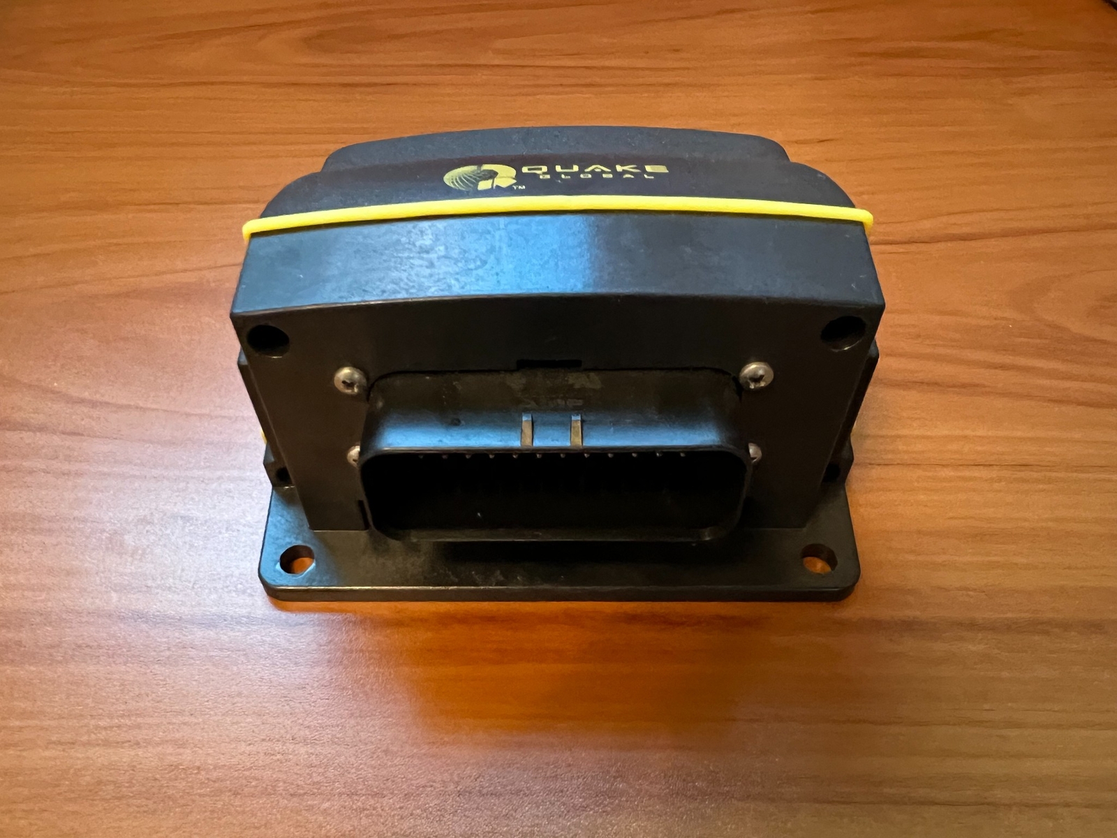 Quake Global QPRO-I 1137-5001 QPRO Networkfleet Data Communicator