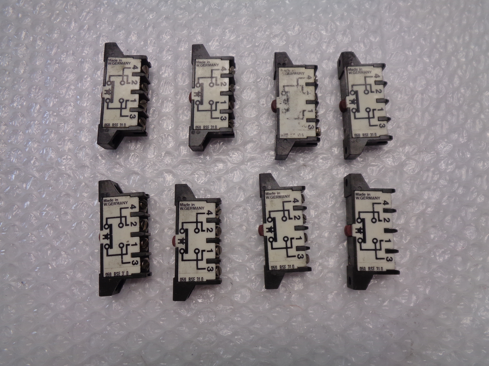 INDUSTRIAL SPARE 059 BSE 310 MODULE LOT OF 8 NSNP