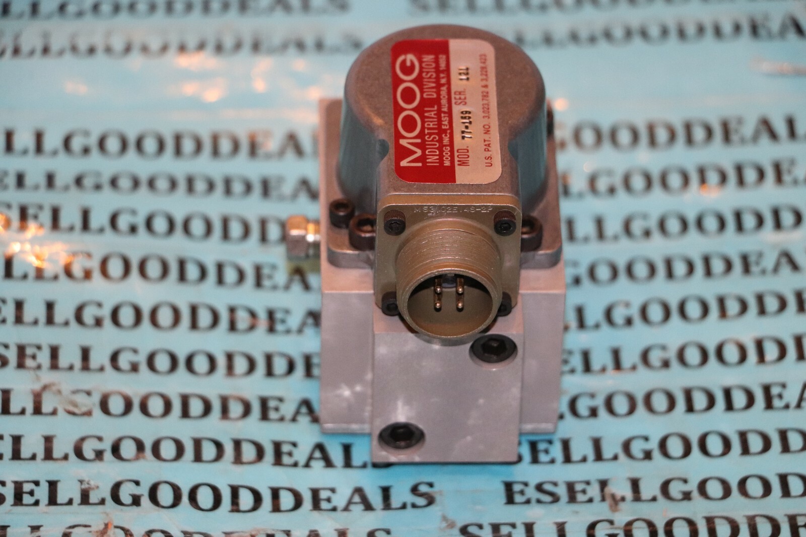 Moog 77-159 Servo Valve New