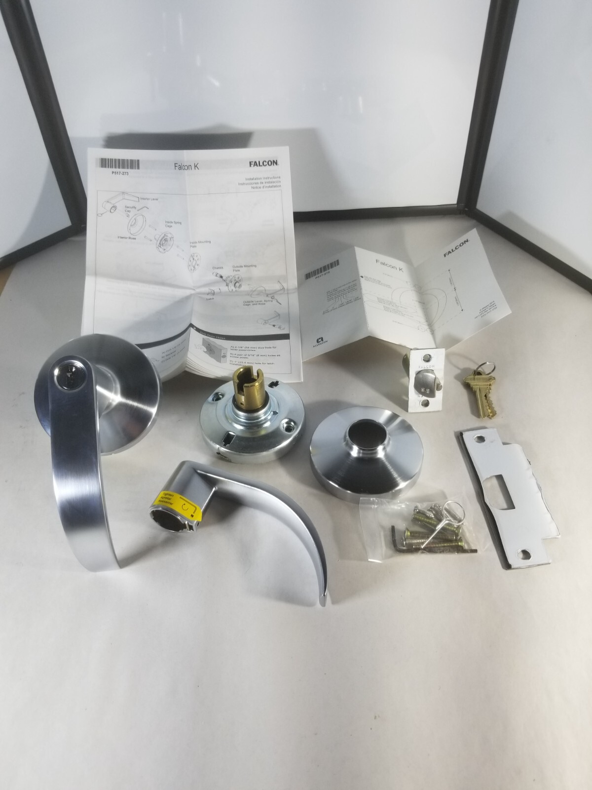 Falcon Locks K561PD6 Quantum Handle 626 Classroom With Keys