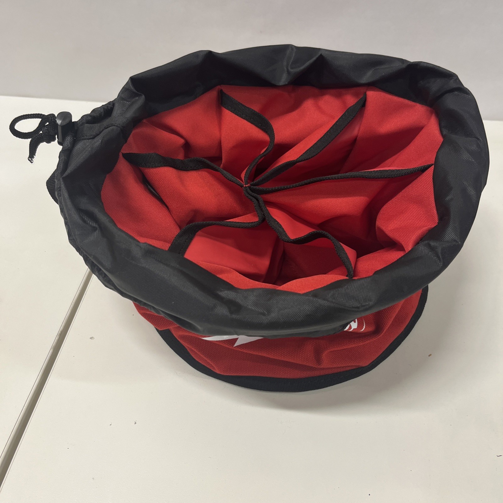 Milwaukee Parachute Organizer Bag 6 Compartment & 1 Zipper Pocket 48-22-8170
