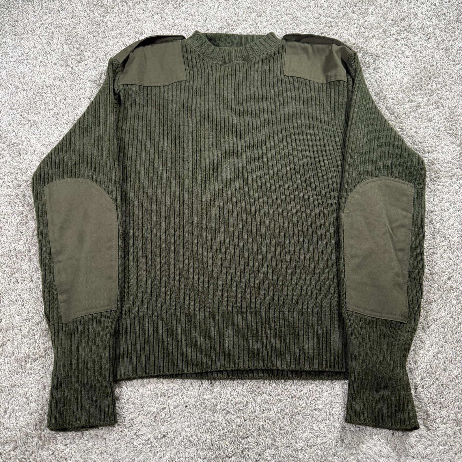 DSCP Valor Collection Sweater Mens 48 Green Wool Military Epaulettes Service