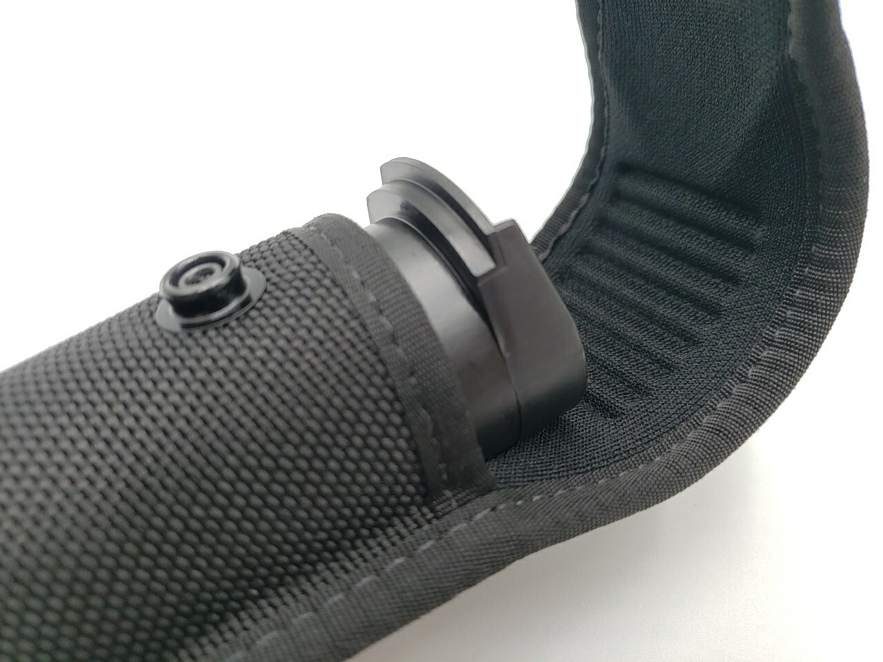 BIANCHI MACE/PEPPER SPRAY HOLSTER, BLACK HIDDEN SNAP, MODEL 7307. Part 26132