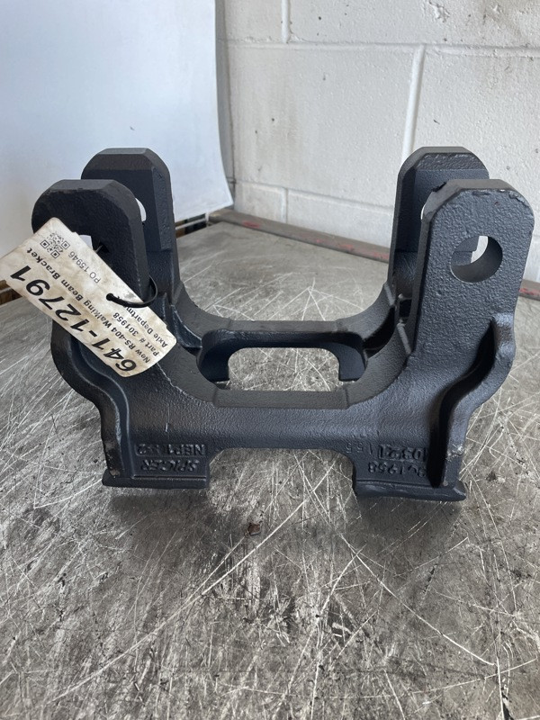 Eaton Suspension Bracket 301958 (641-12791)