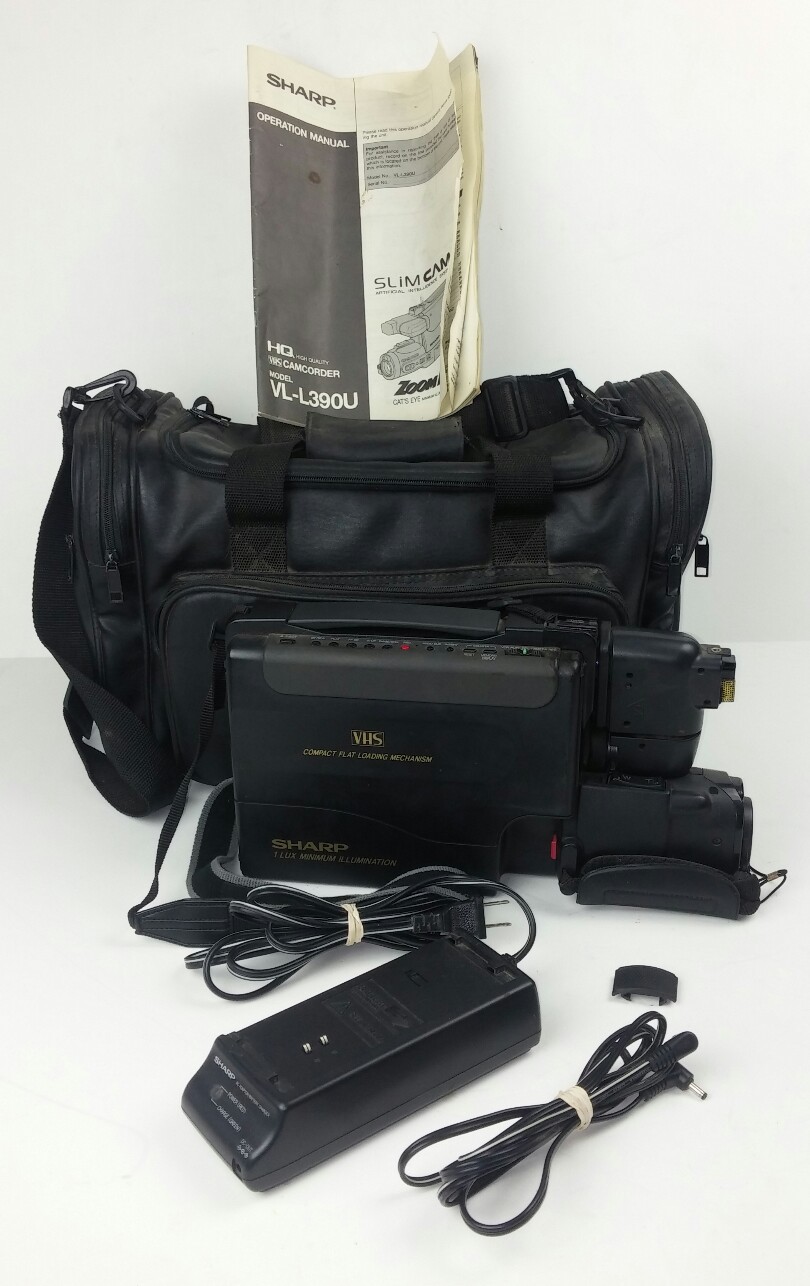Sharp Slim Cam Camcorder Model VL-L390U Vintage Zoom I2 Soft Case Untested
