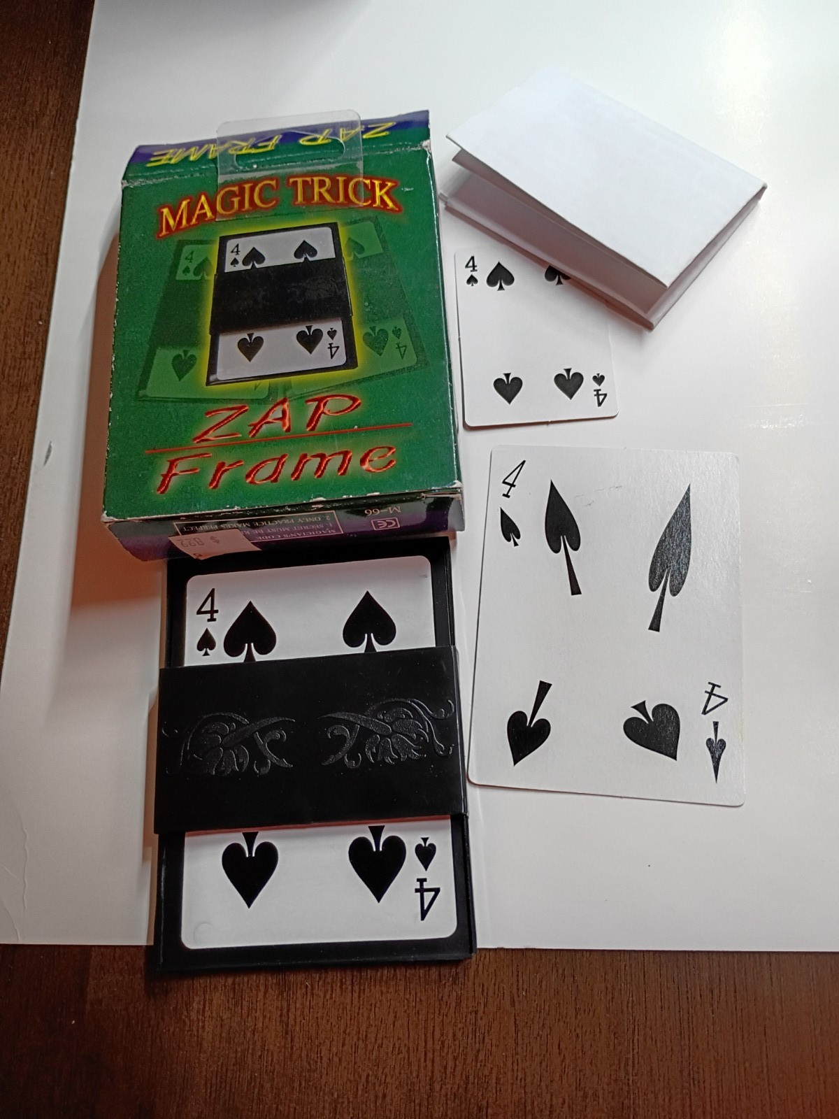 Large magic starter set. Great for kids!