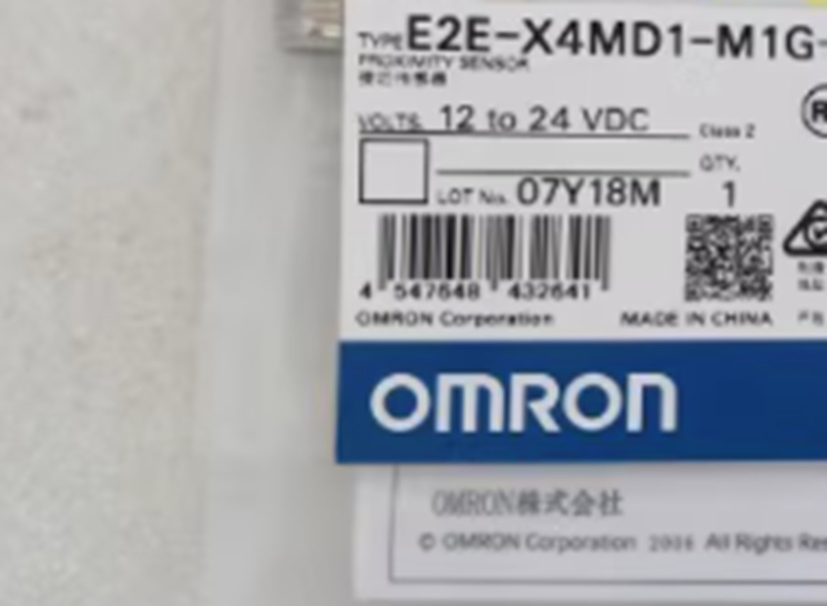 NEW OMRON E2E-X4MD1-M1G E2EX4MD1M1G Proximity Sensor 12-24VDC