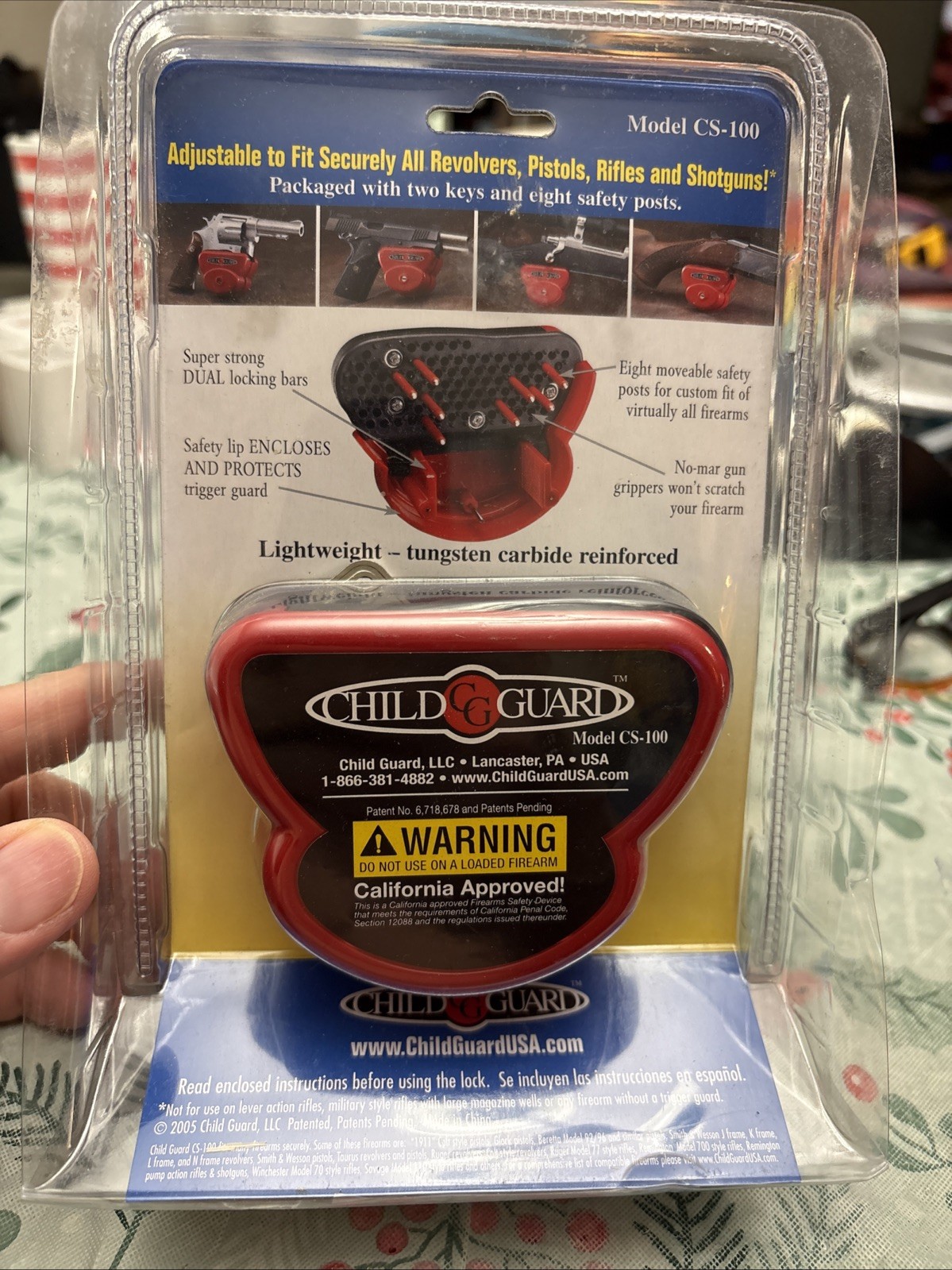 CHILDGUARD UNIVERSAL TRIGGER LOCK WITH 2 KEYS. Brand New!