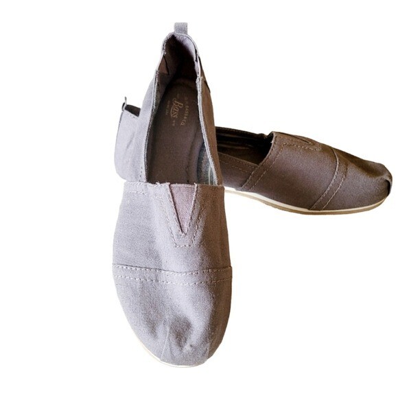 G.H. Bass & Company Gray Canvas Flats Slip Ons Size 7M Casual Shoes