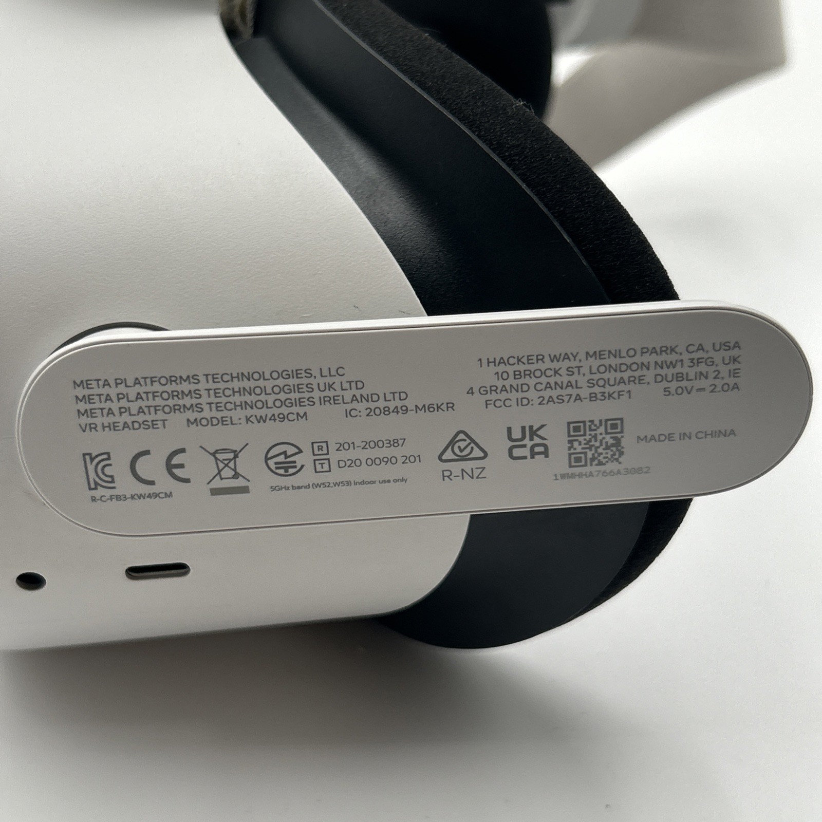 Meta Oculus Quest 2 VR Headset 128GB, White - HEADSET ONLY Tested & Reset