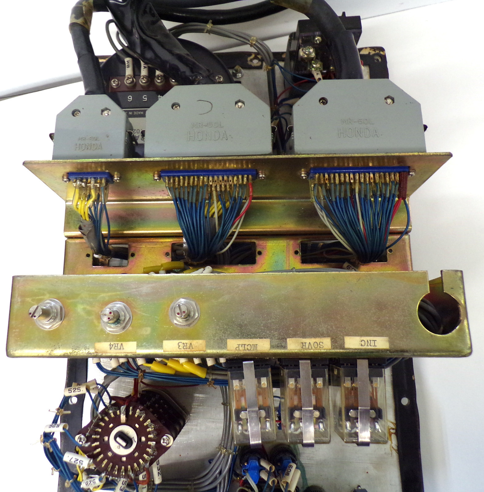 FANUC OPERATOR CONTROL PANEL W/PULSE GENERATOR A860-0200-T020