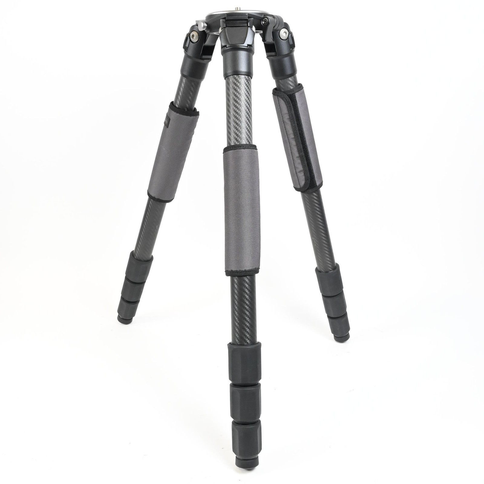 Induro GIT404XL Grand Series 4 Stealth Carbon Fiber Tripod *Read #598