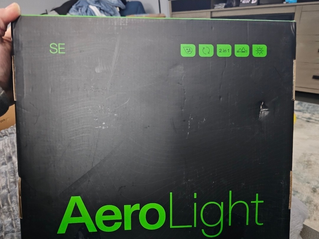 VIVOSUN 2-in-1 LED Grow Light Panel and Air Circulation System AeroLight SE