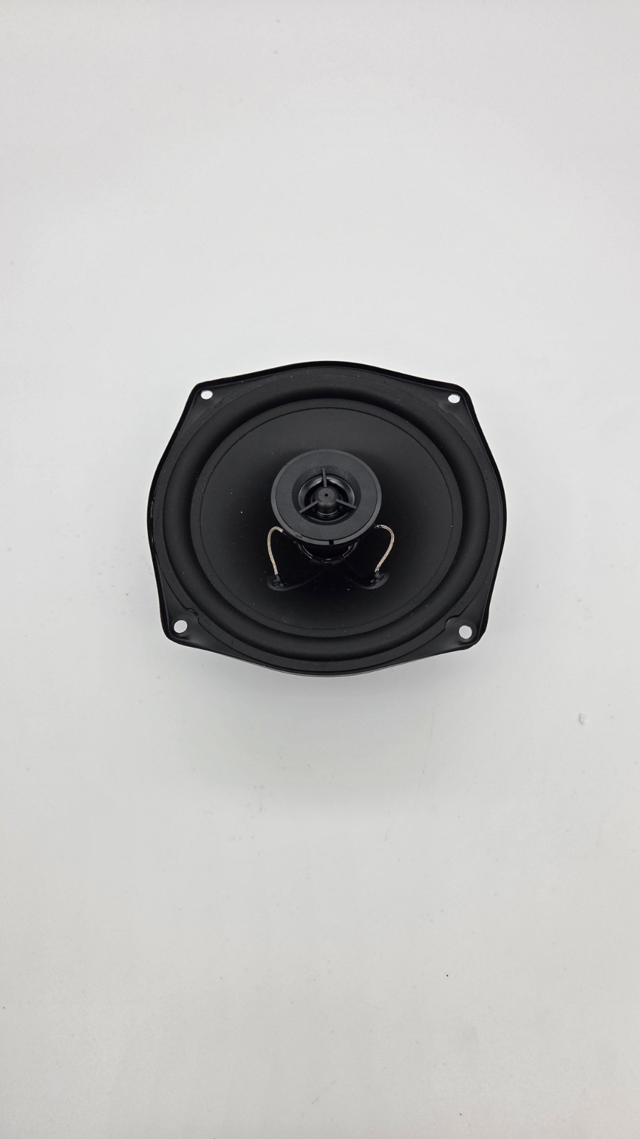 Klipsch 6.5" In-Ceiling Speaker With Removable 9" Mounting Trim Ring Black