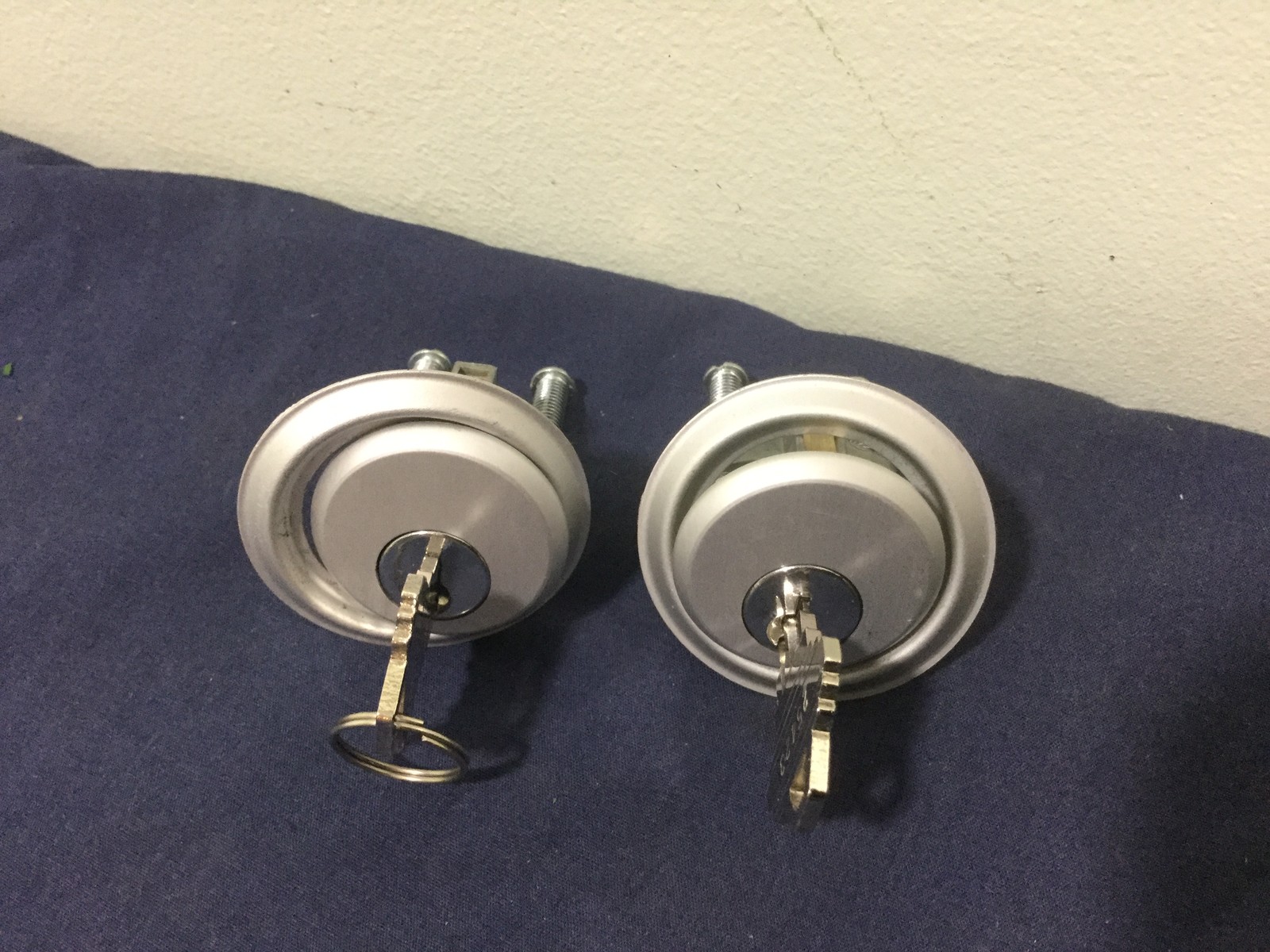 Unknown Brand Rim Cylinders, Set of 2 w/ keys - Locksmith