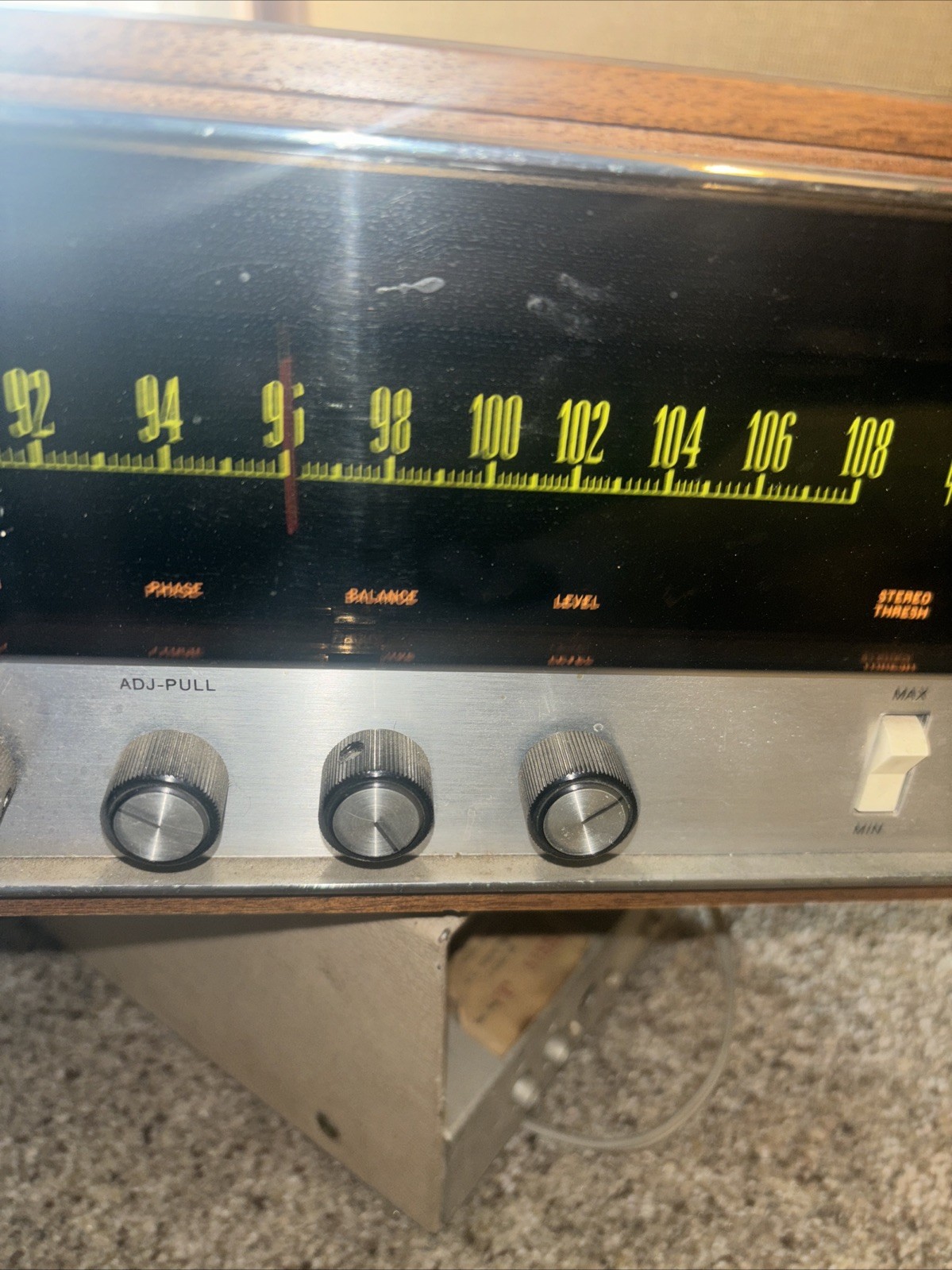 Vintage Heathkit AJ-15 Solid State Stereo Tuner Powers Up.