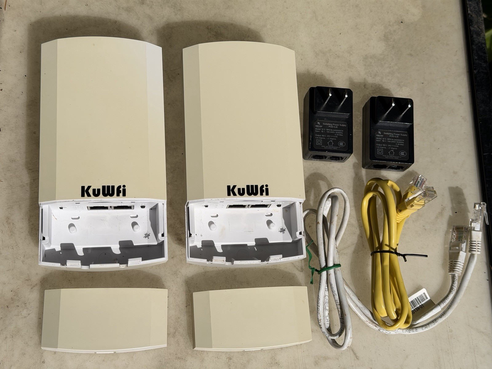 KuWfi CPE120 Outdoor PoE Wireless 2.4GHz 802.11n Wi-Fi Point-to-Point Bridge
