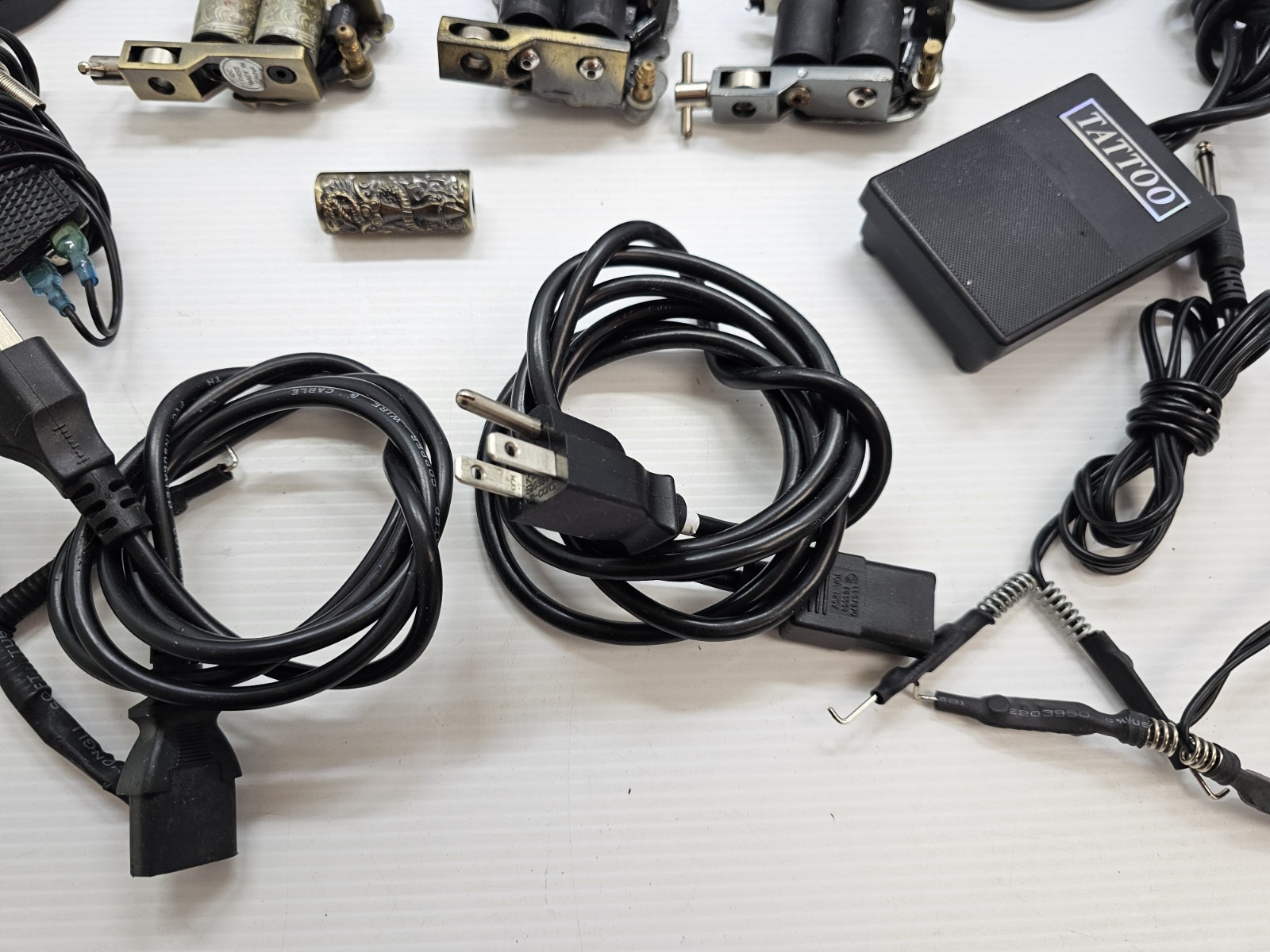 Pro Tattoo Machine Coil Gun Set w/ 2 Power Supplies & Cables – Skull & Dragon