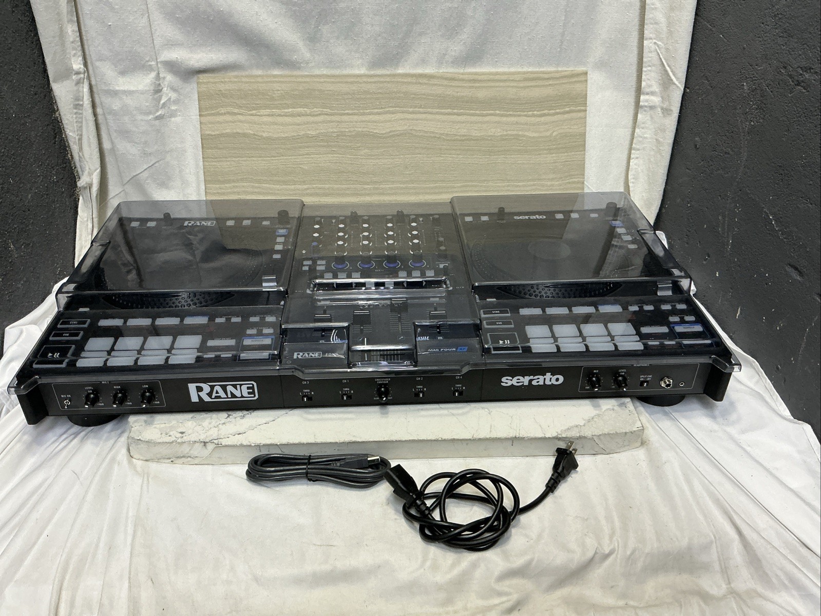 RANE FOUR Professional Serato DJ Pro 4-Channel Stems USB Controller Mixer Tested
