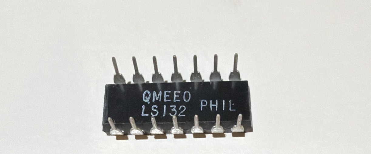 74LS132N IC 14PIN Semiconductor IC Integrated Circuit