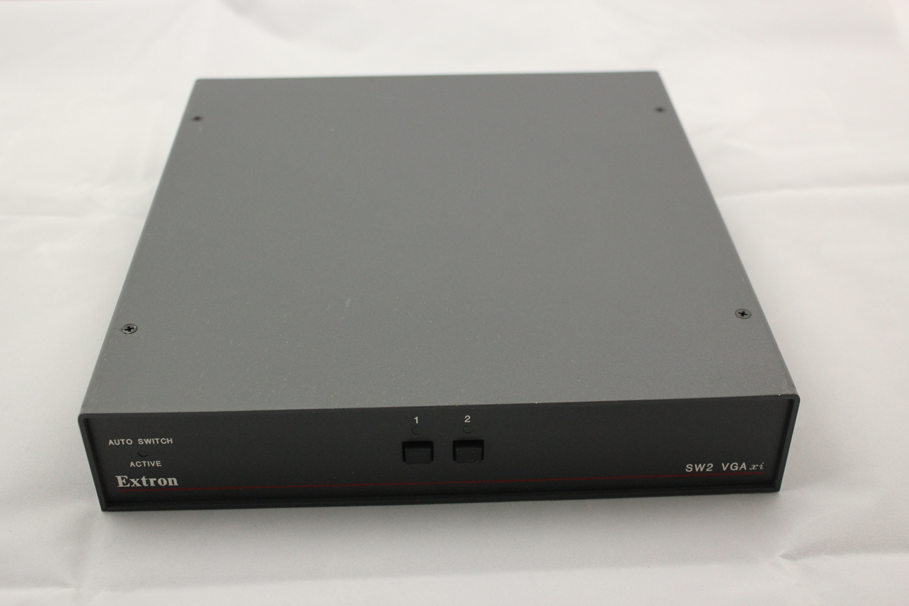 Extron SW2 VGA Xi Mac Auto Switch Pre-Owned Working Condition