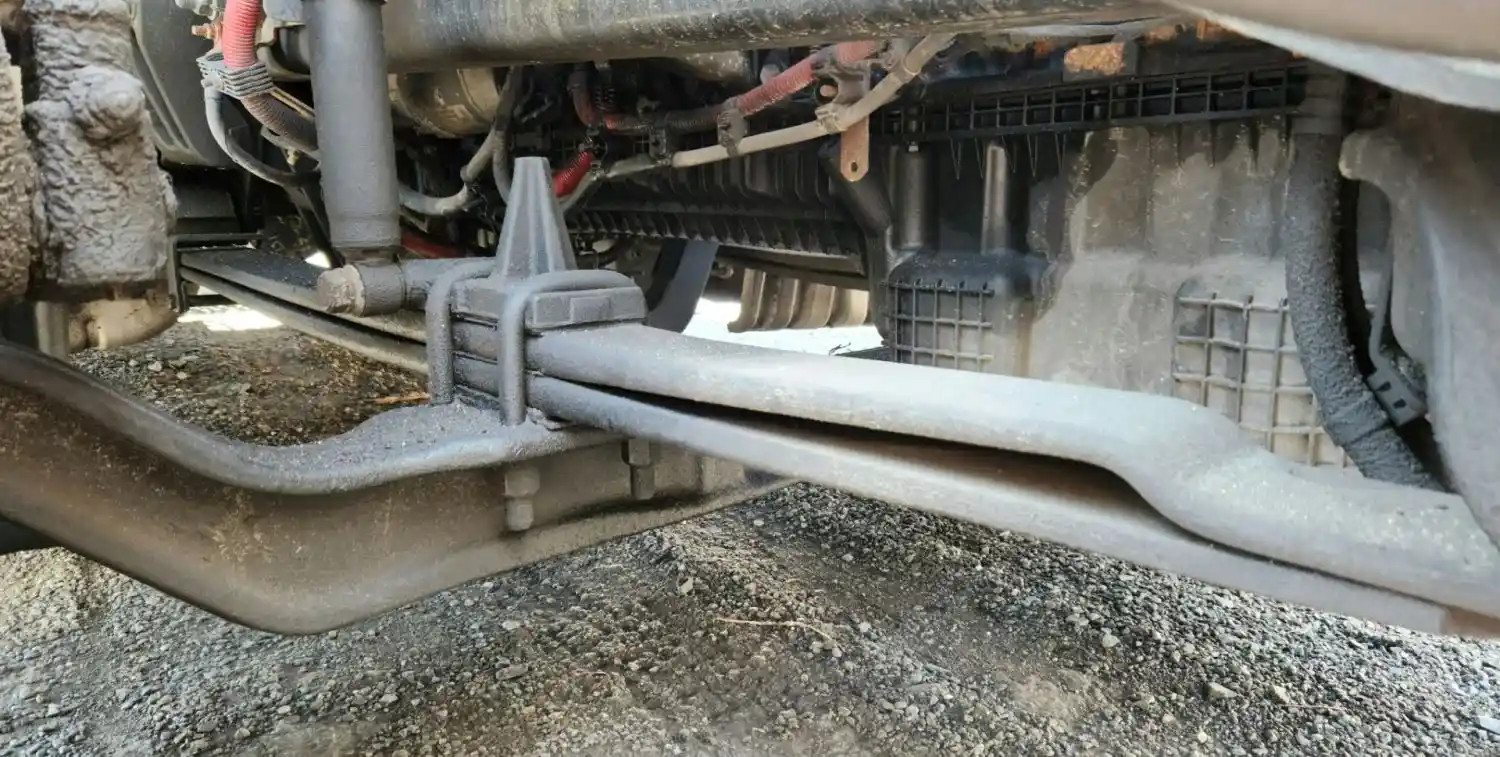 (Used) 2021 Freightliner Cascadia 126, FRONT LEAF SPRINGS Front Leaf & Springs