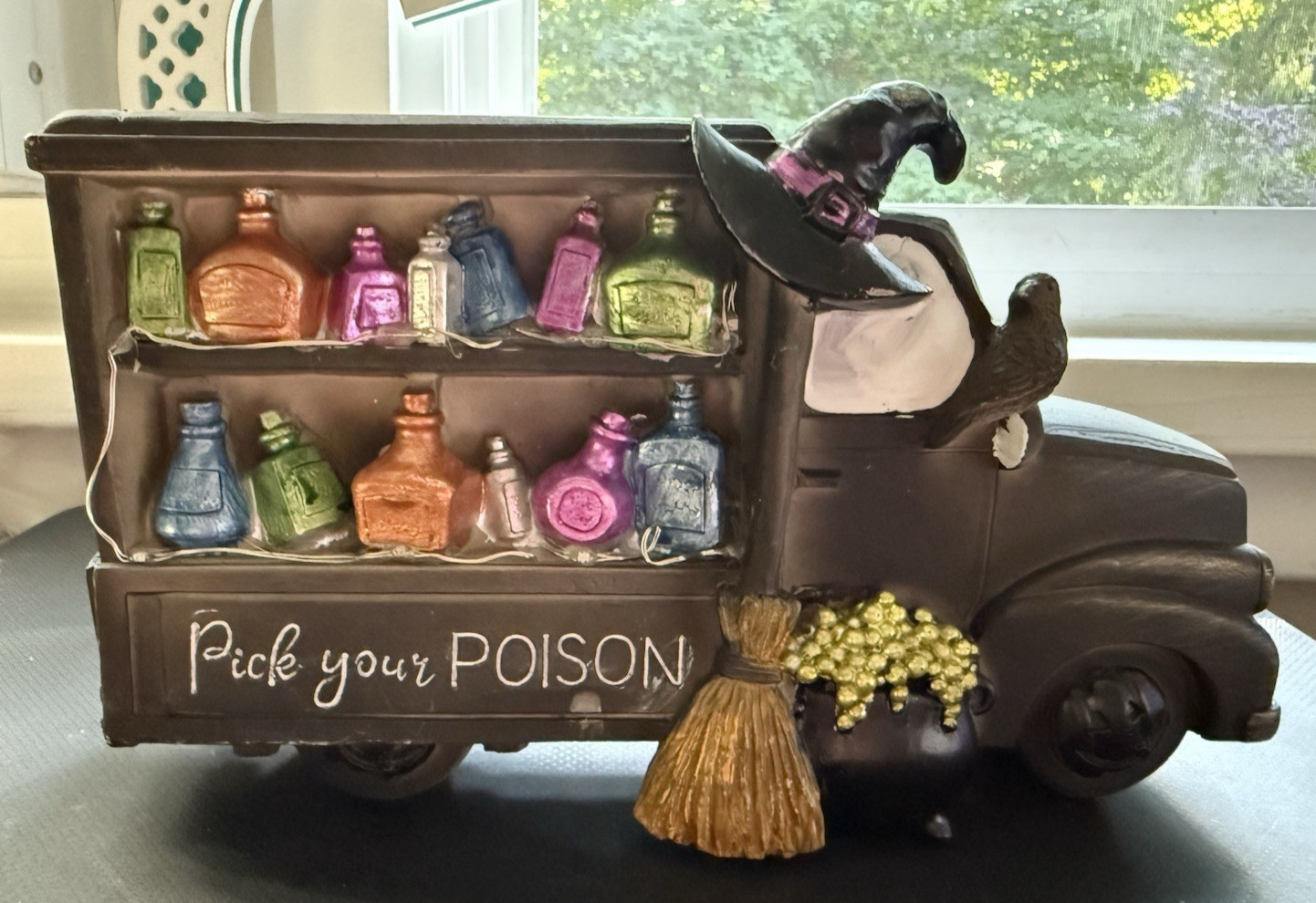 Happy Halloween Poison Light-up Truck Decor + Extra Sign~L@@K!!!! CUTE!!!!