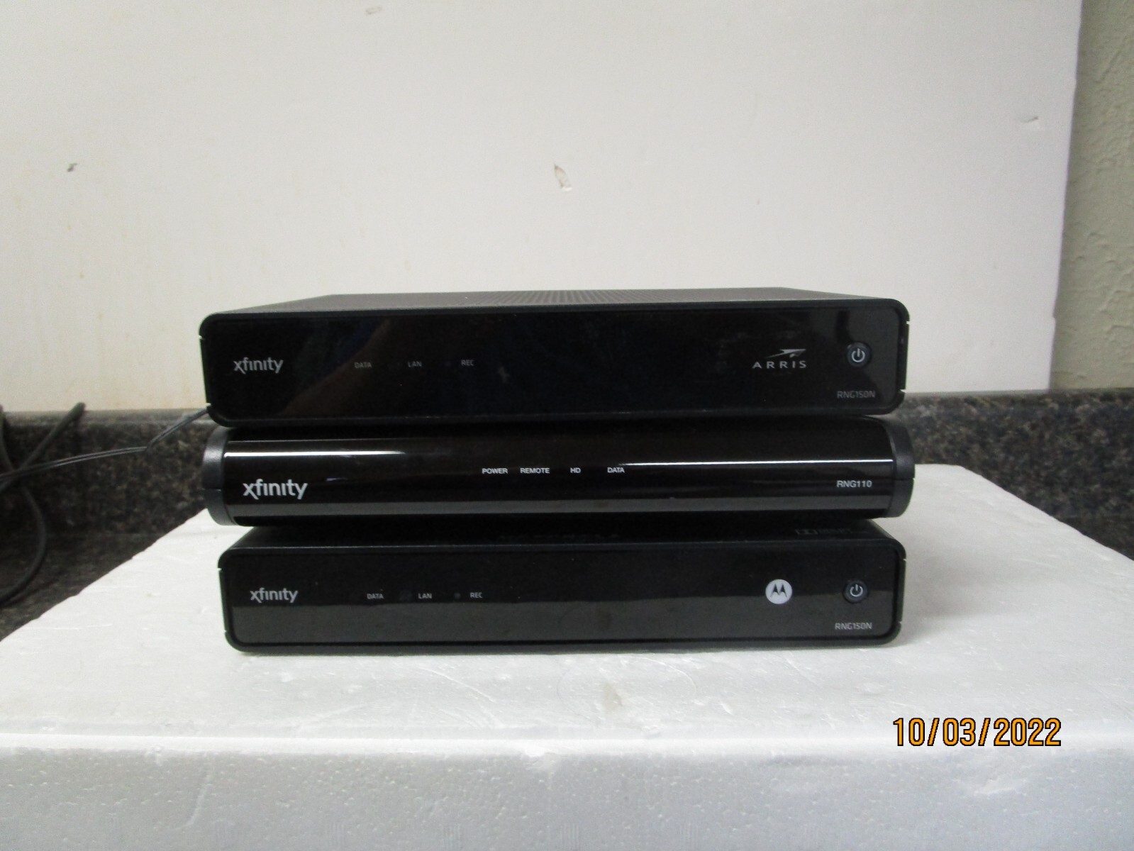 Qty (3) xfinity Set Top Boxes - (2) New Remotes (1) AC Adpater - Motorola Arris