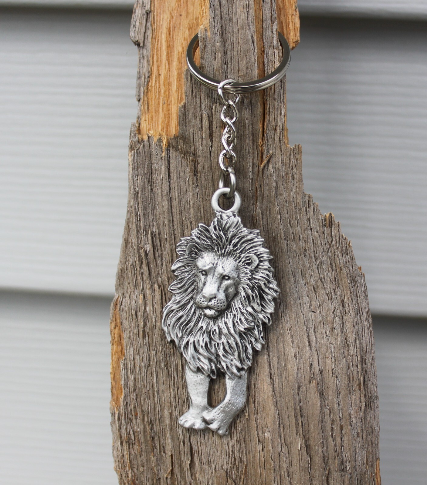 Lead Free Pewter Lion Keychain zoo animal key chain gift By Hastings Pewter NEW