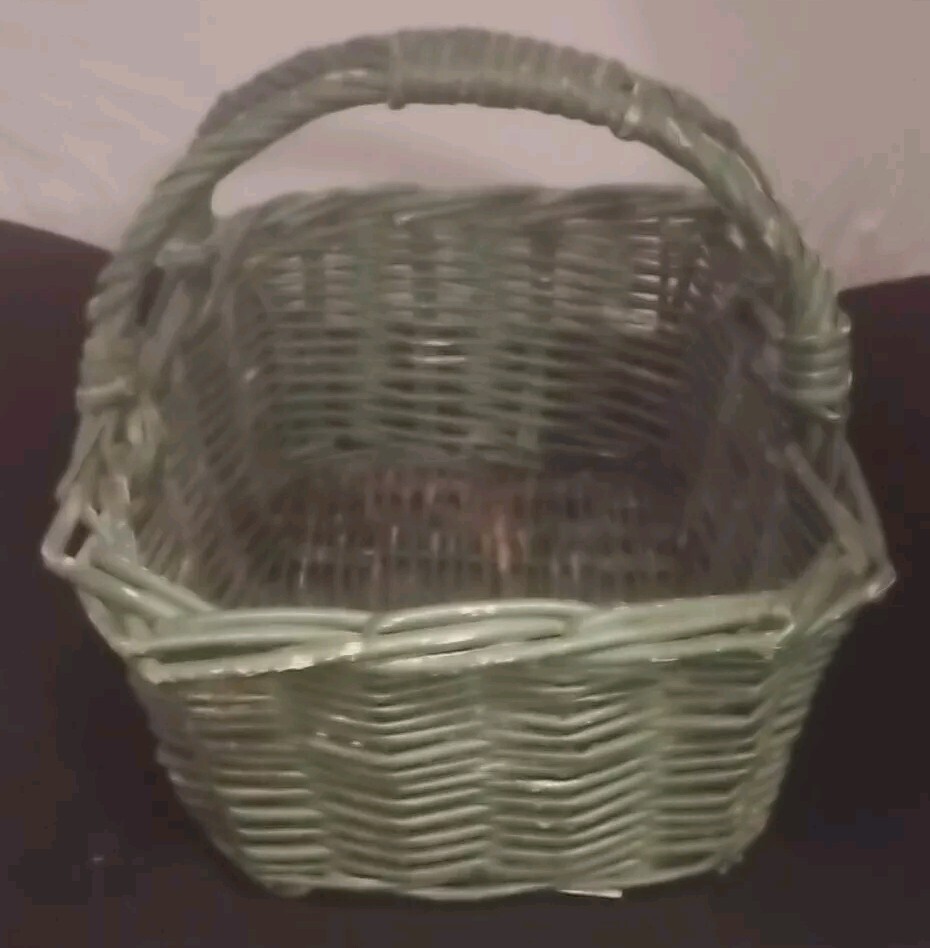 Green Rustic Willow Twig Woven Basket, Primitive Rectangle Basket with Handle.