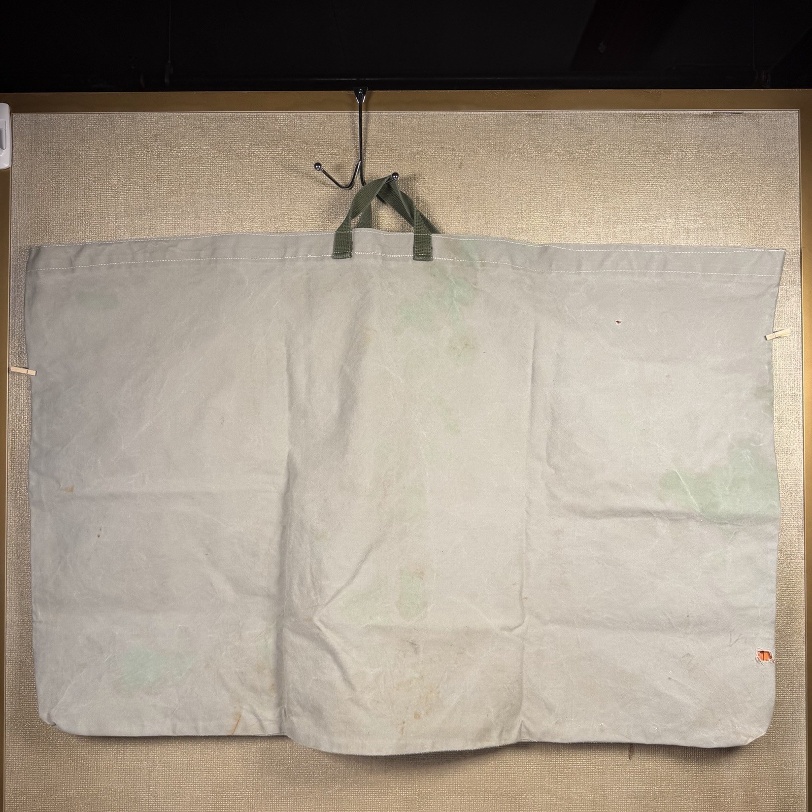 Large Vintage Green Canvas Military Gear Deployment Laundry Tote Bag 42x27 Mail