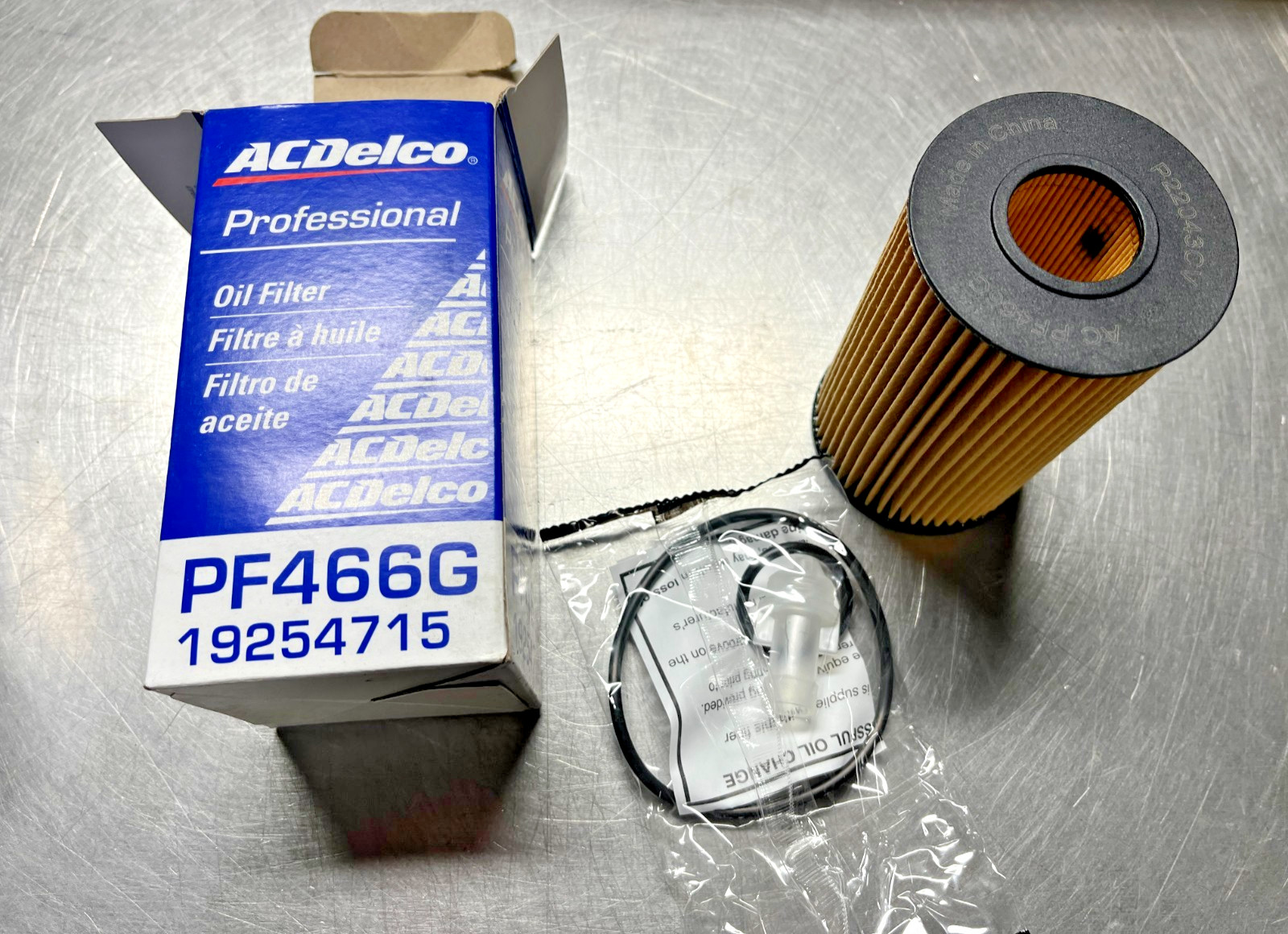 PF466G  AC Delco  Genuine OEM  GM  19254715   OIL FILTER