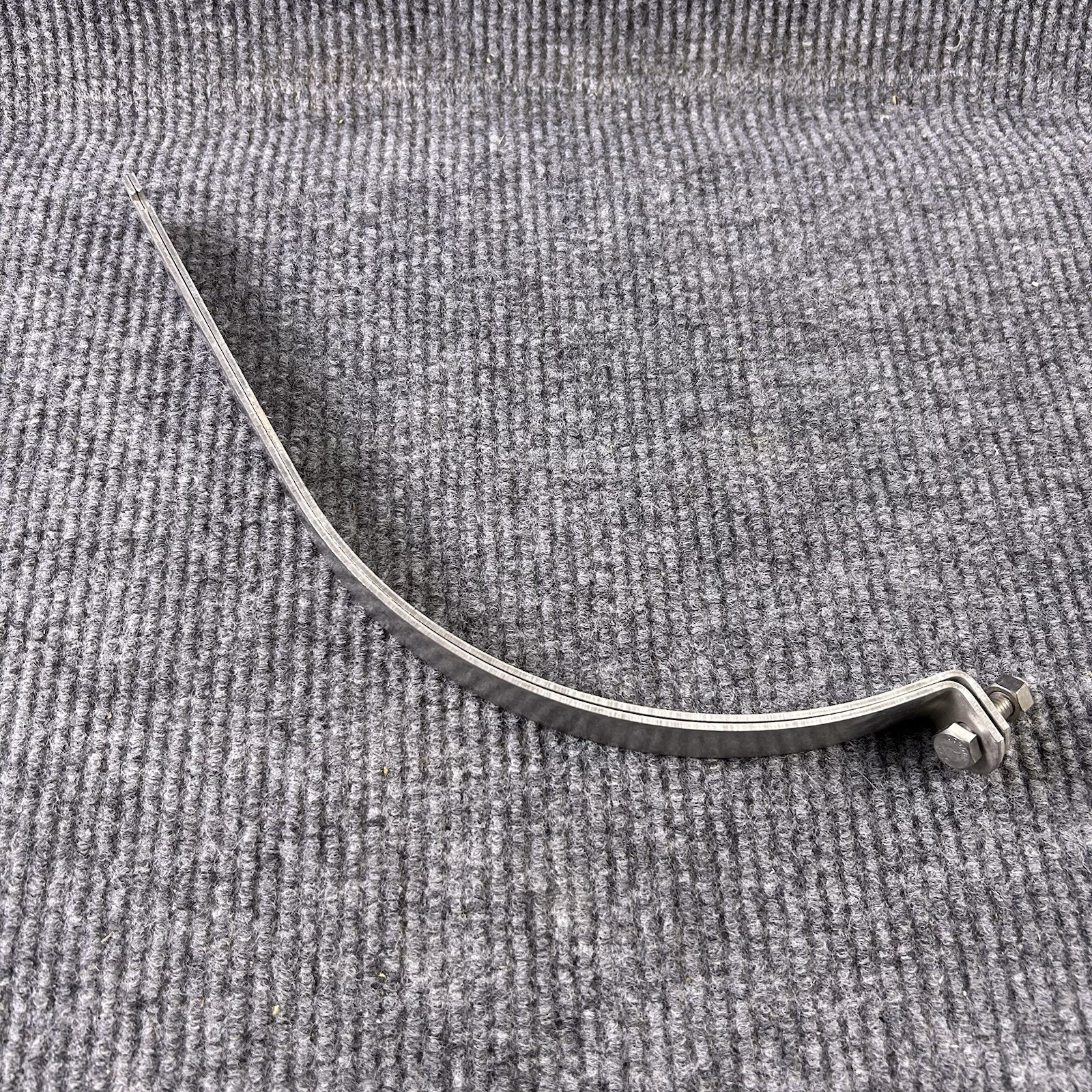 New 12" Rigid Conduit Strut Strap Pipe Clamp Hanger