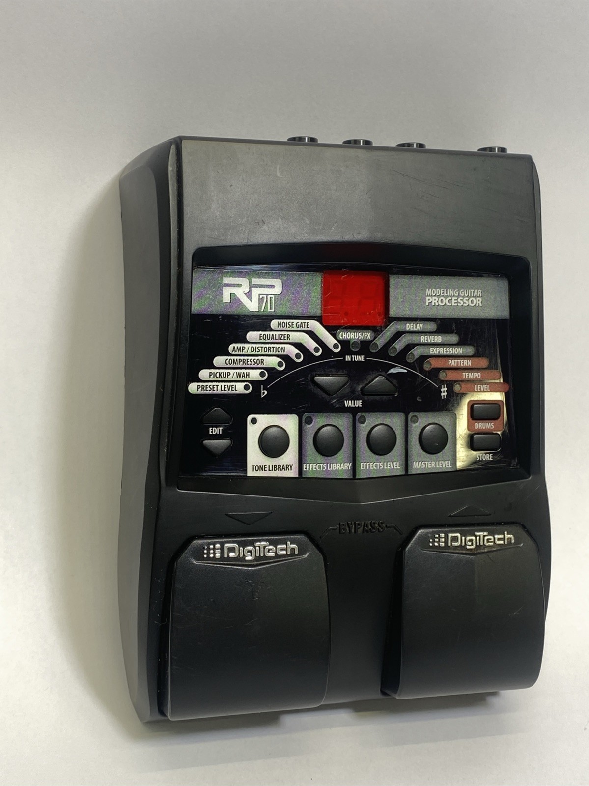 DigiTech RP70 Modeling Guitar Processor Compact Multi-effects Unit No Cord